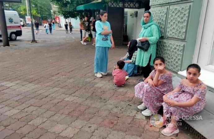 В Одессу привезли сотню беженцев из Афганистана (фото, видео)