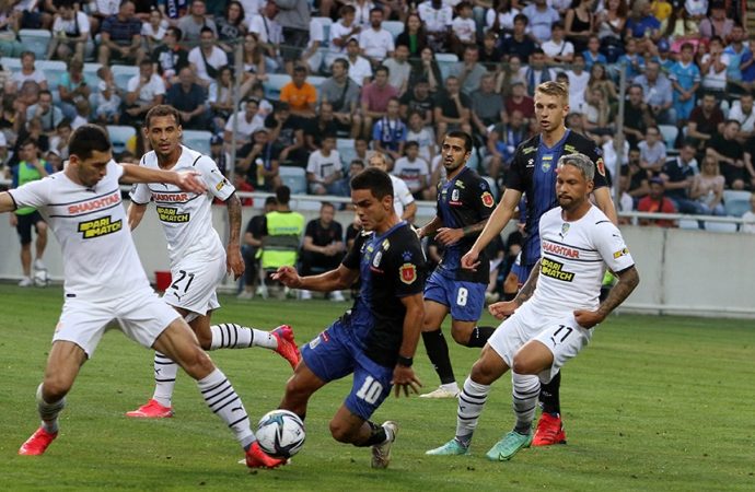 Одесский «Черноморец» сыграл первый домашний матч: игру сделал «видеосудья»