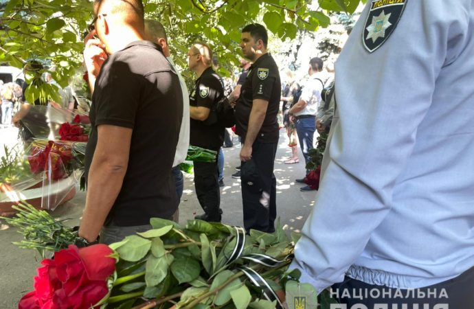 прощание с офицерами полиции