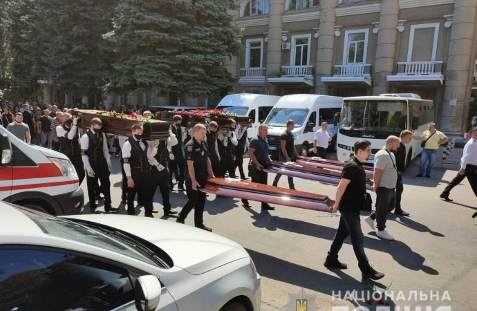 прощание с офицерами полиции