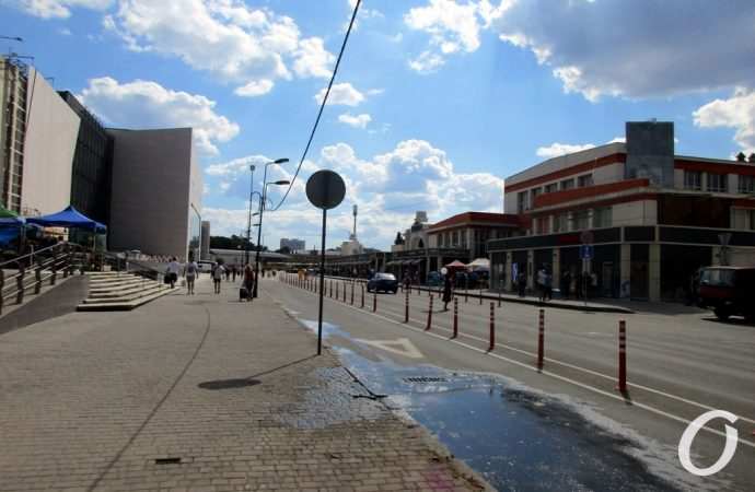 торговля у Привоза2