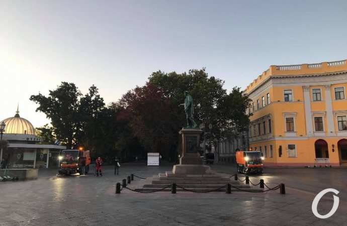 уборка Приморского бульвара4