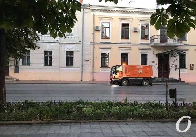 уборка Приморского бульвара3