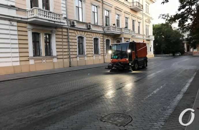 уборка Приморского бульвара2