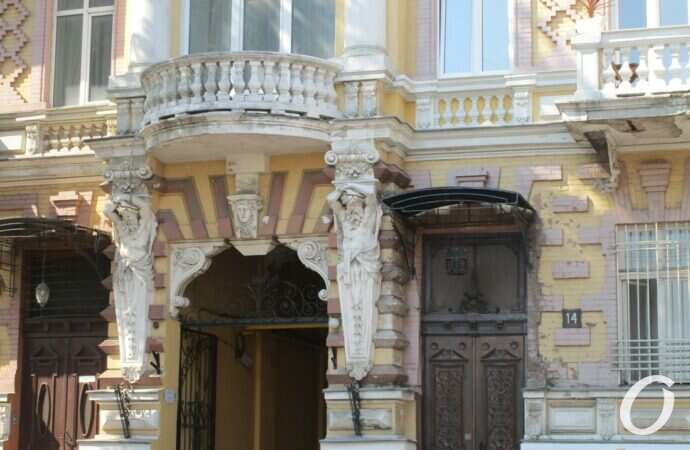 зефирно-резной» дом на Гоголя7