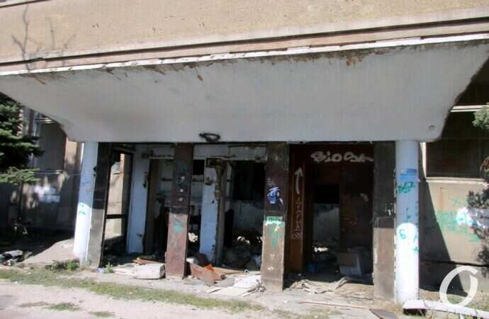 «Заброшка» на Дальницкой в Одессе14