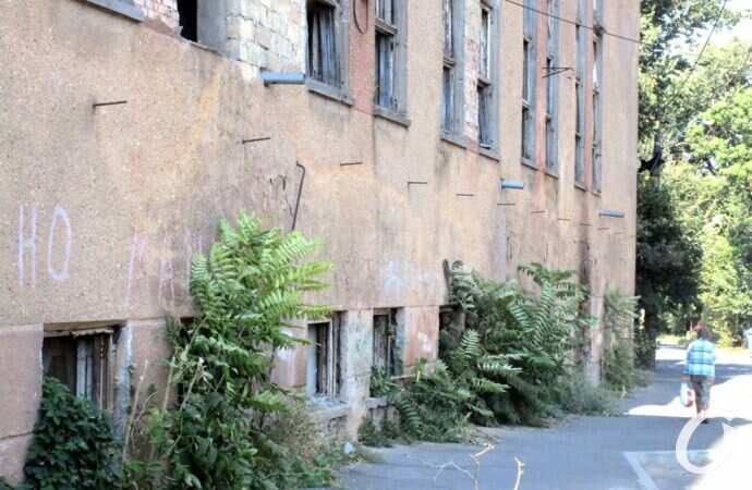 «Заброшка» на Дальницкой в Одессе17