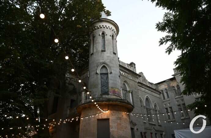 Замок монстров7