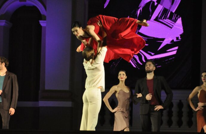 open-air балет на Театральной площади