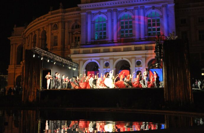 open-air балет на Театральной площади