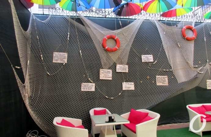 кафе в одесском дворике