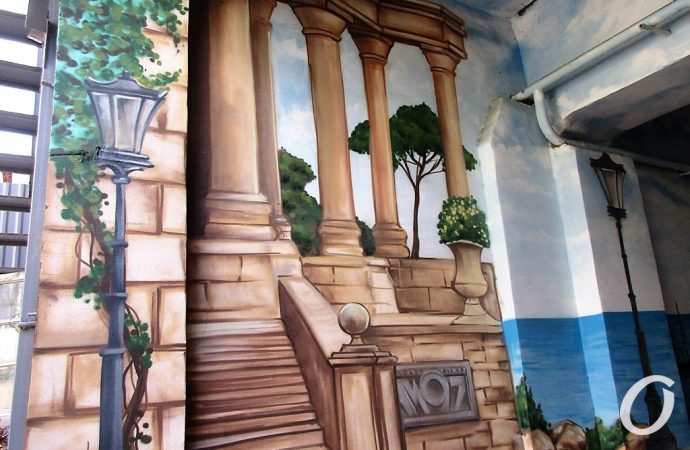 двор на Малой Арнаутской 12 стрит арт