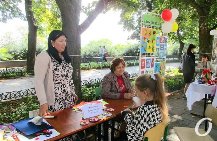 ярмарка на приморском