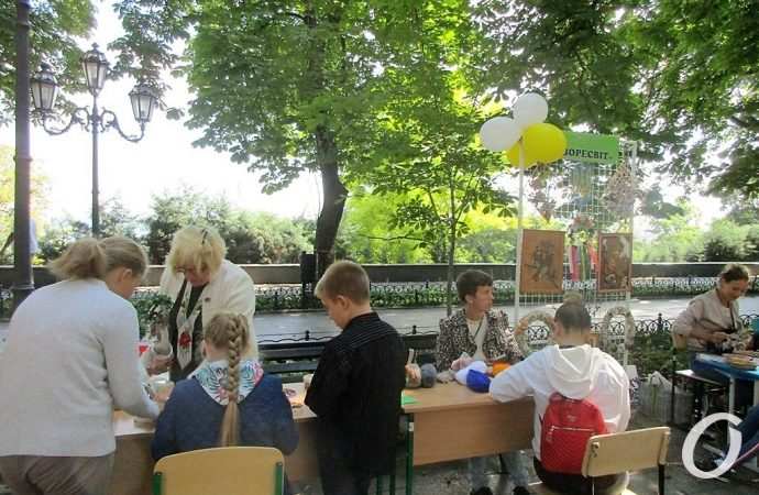 ярмарка на приморском