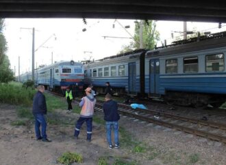 В Одессе под Ивановским мостом трагически погиб мужчина на мопеде