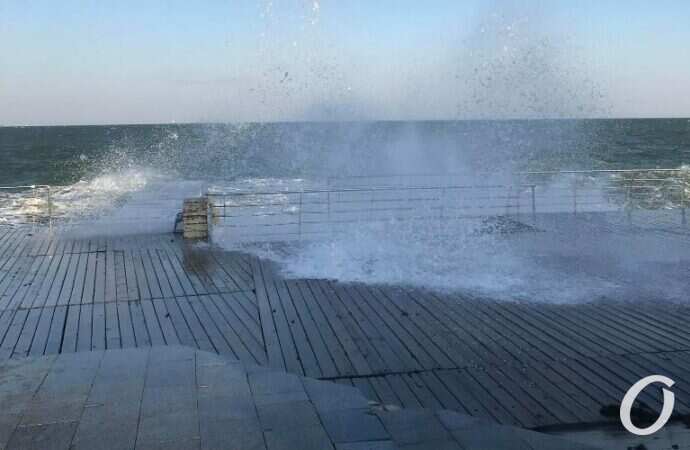 Шторм на Ланжероне9