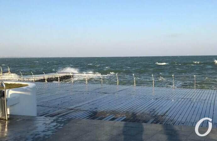 Шторм на Ланжероне8