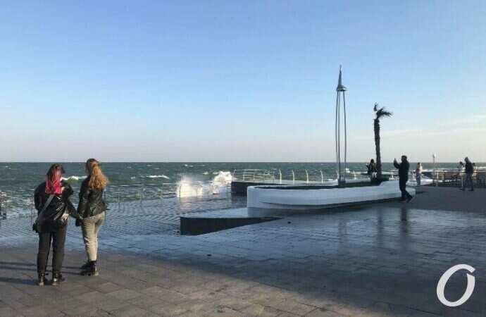 Шторм на Ланжероне5