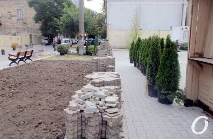 Красный переулок, плитка6