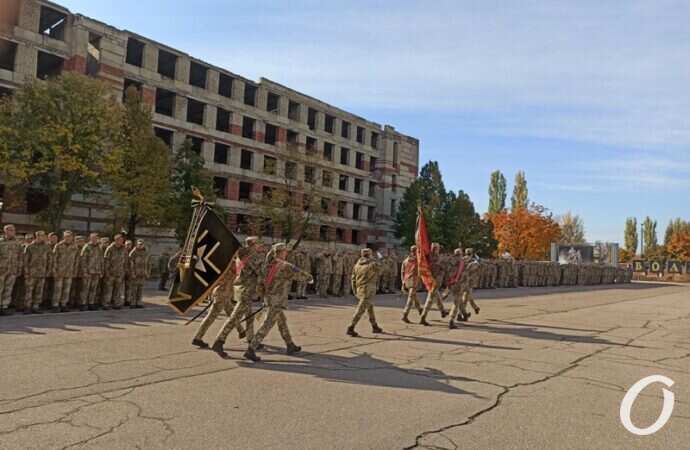 Поздравление бойцов 28-й мехбригады15