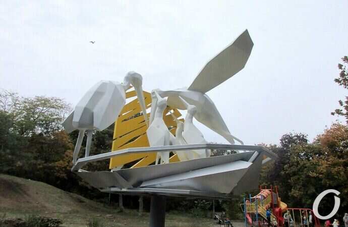 Арт-объект в парке Победы6