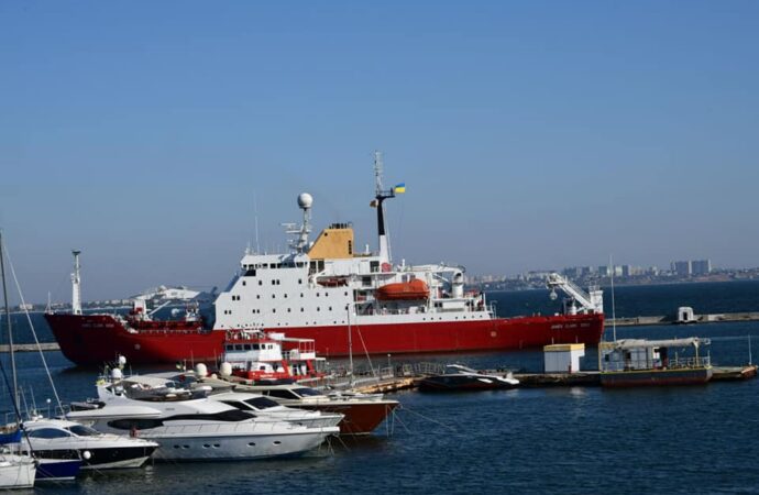 Ледокол в Одессе