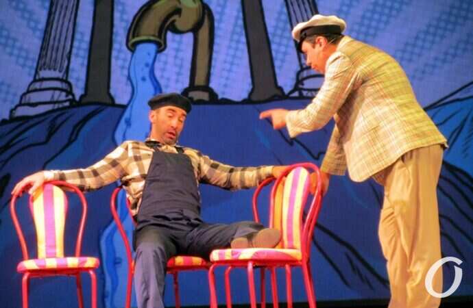 Премьера 12 стульев в одесской Музкомедии