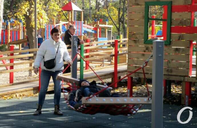 Алексеевский сквер октябрь 2021