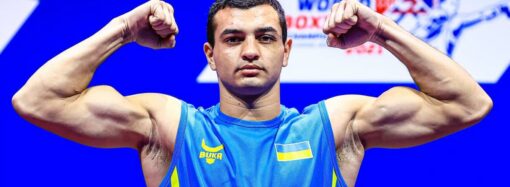 В ОГА поздравили боксера Юрия Захареева из Одесской области: он стал Чемпионом мира в 19 лет