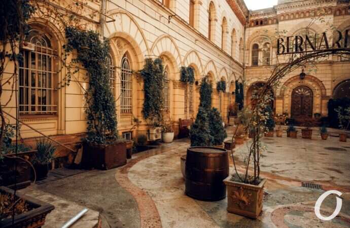 Ноябрьский центр Одессы17