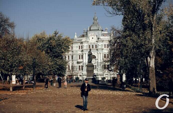 Ноябрьский центр Одессы2