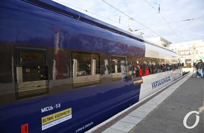 встреча нового поезда Одесса-Измаил24