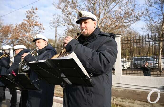 встреча нового поезда Одесса-Измаил4