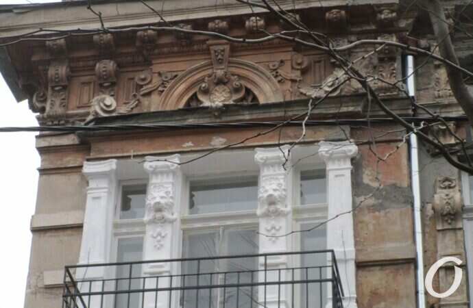 Дом с дельфином10