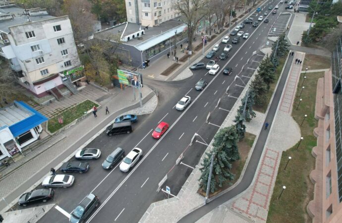 Реконструкцию улицы Черняховского закончили официально: что там сделали особенного