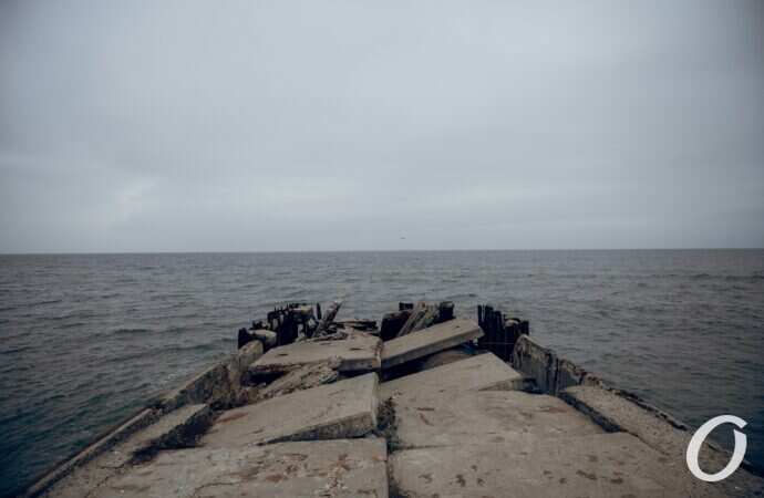 Дача Ковалевского ноябрь осень море