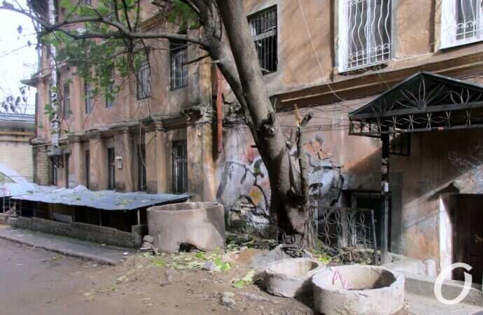 ремонт Деволановского спуска