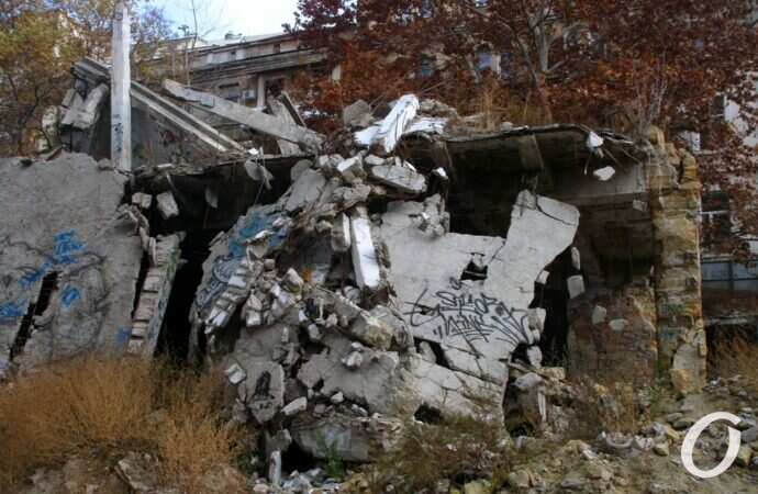 ремонт Деволановского спуска