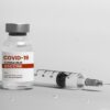 Прививка от коронавируса: Минздрав внес изменения в схему смешивания вакцин и рассказал об их составе (инфографика)