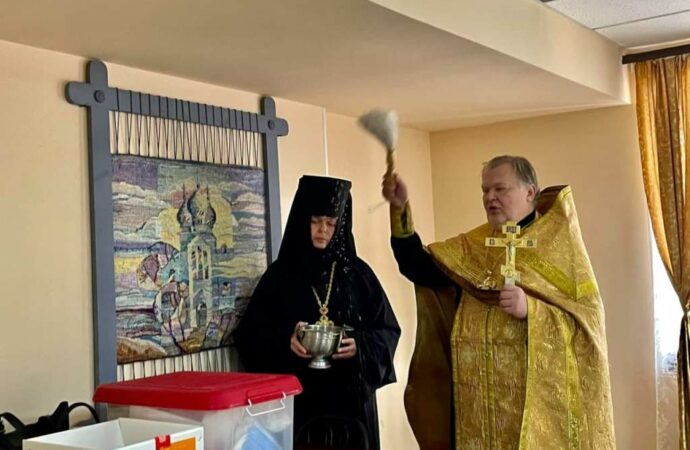 В Одессе заработал пункт вакцинации при православном монастыре (фото)