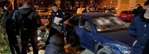 В Одессе полицейские расстреляли воровской автомобиль (обновлено)