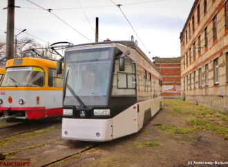 В Одессе испытывают новый украинский трамвай