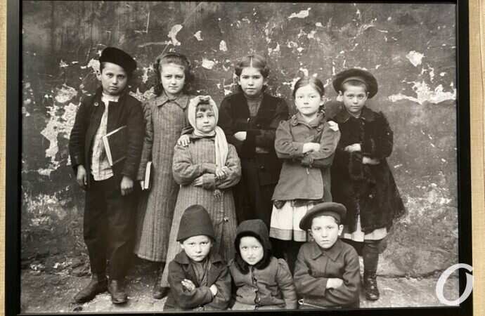 Выставка 100-летних фото Одессы12