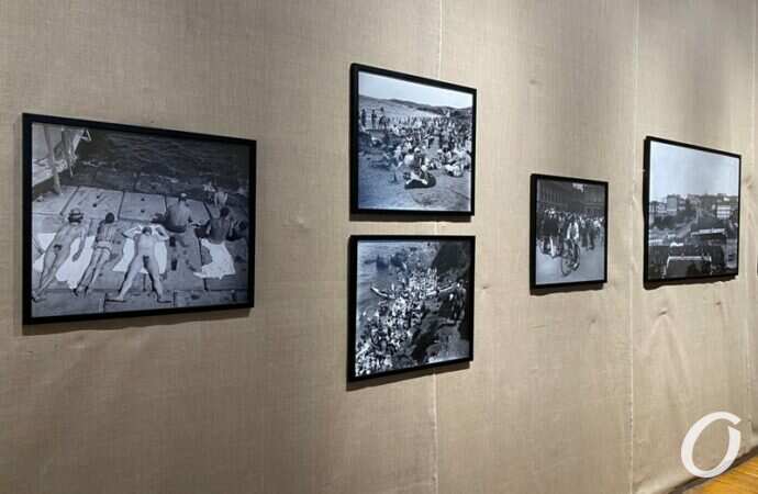 Выставка 100-летних фото Одессы15