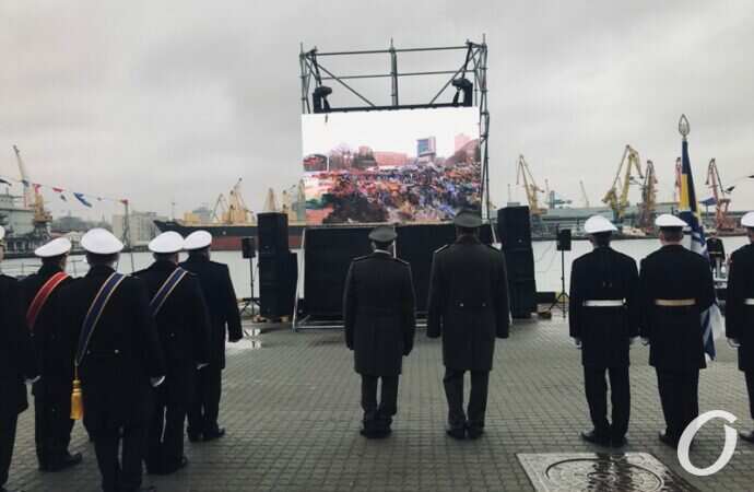 Выставка военной техники, Одесса, Морвокзал 06.12.2021-6