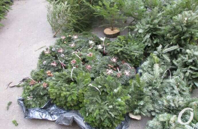 Елочный базар на Конной9