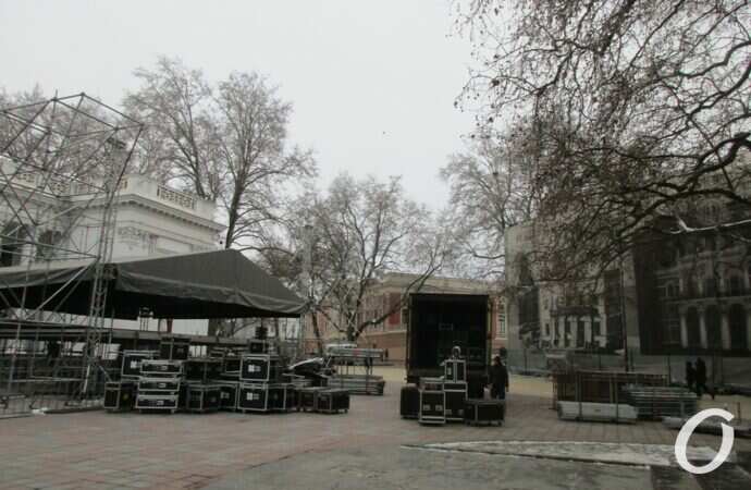 Одесса предновогодняя, сцена