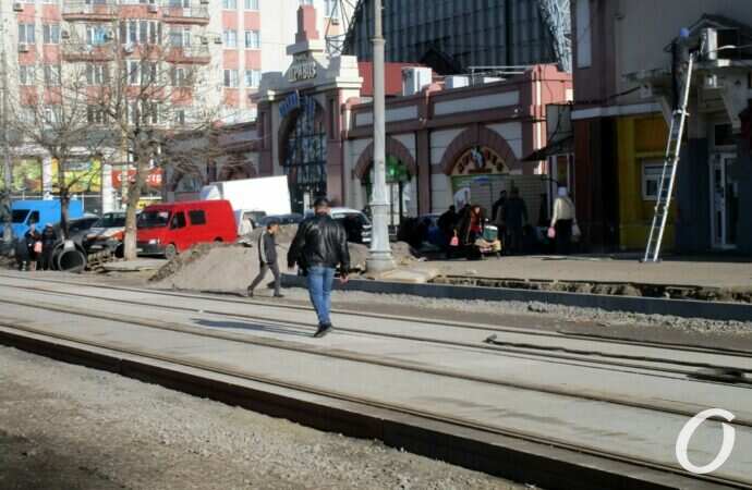 ремонт Преображенской у Привоза