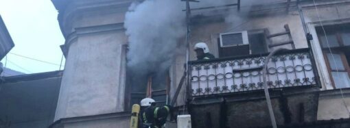 В центре Одессы горел дом-памятник архитектуры – погиб мужчина (фото, видео)