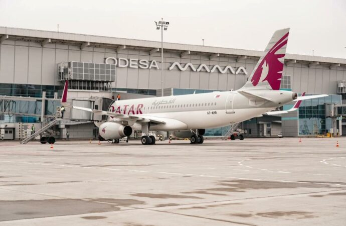 Одесский аэропорт принял первый рейс авиакомпании, признанной лучшей в мире (фото)